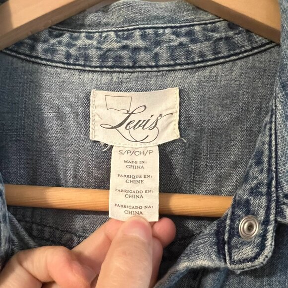 Levi's Snap Denim Long Sleeve Shirt - Small - Picture 3 of 7
